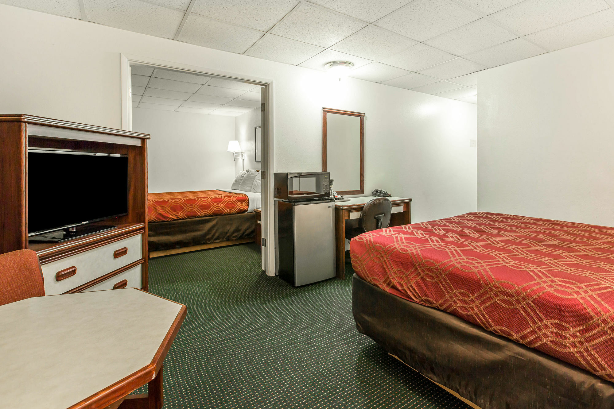 Econo Lodge Newport Exterior foto