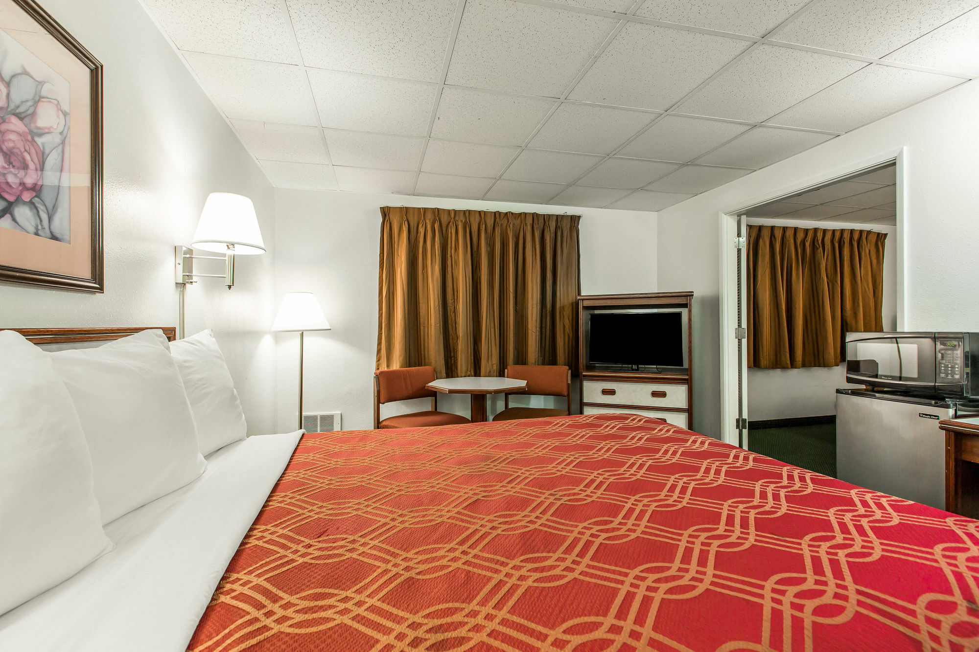 Econo Lodge Newport Exterior foto